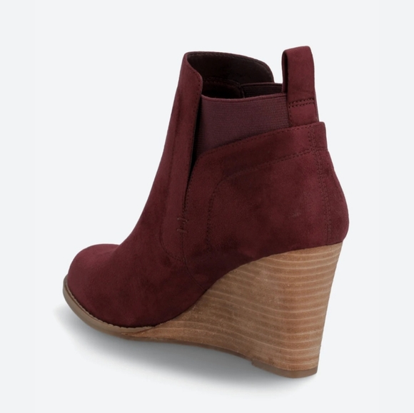 DV BY DOLCE VITA Goldie Bootie Burgundy - Picture 3 of 5